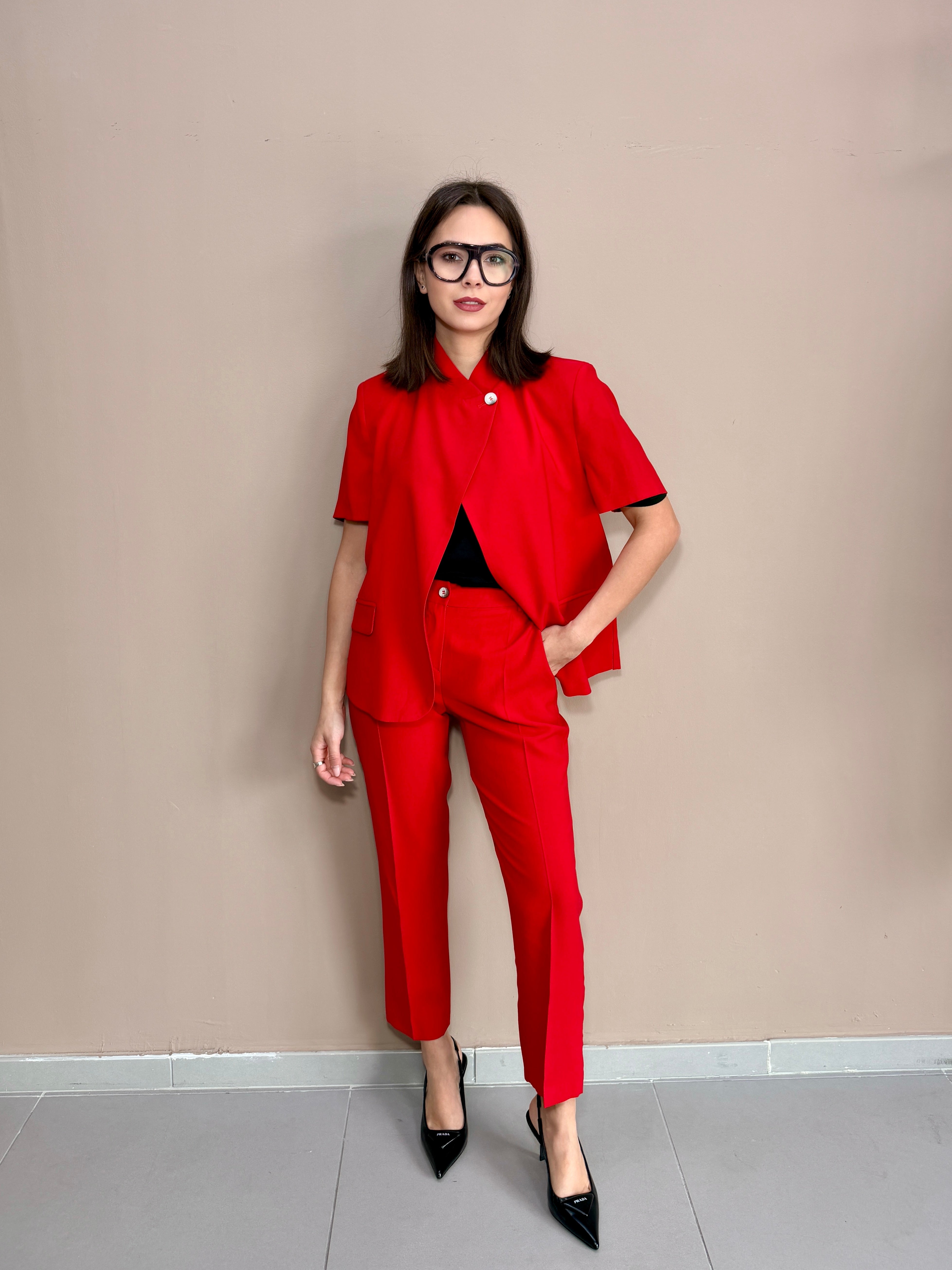 Tailleur Rouge| Motel